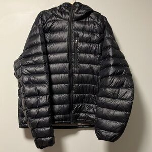 Eastern Mountain Sports black Downtek puffer hooded jacket